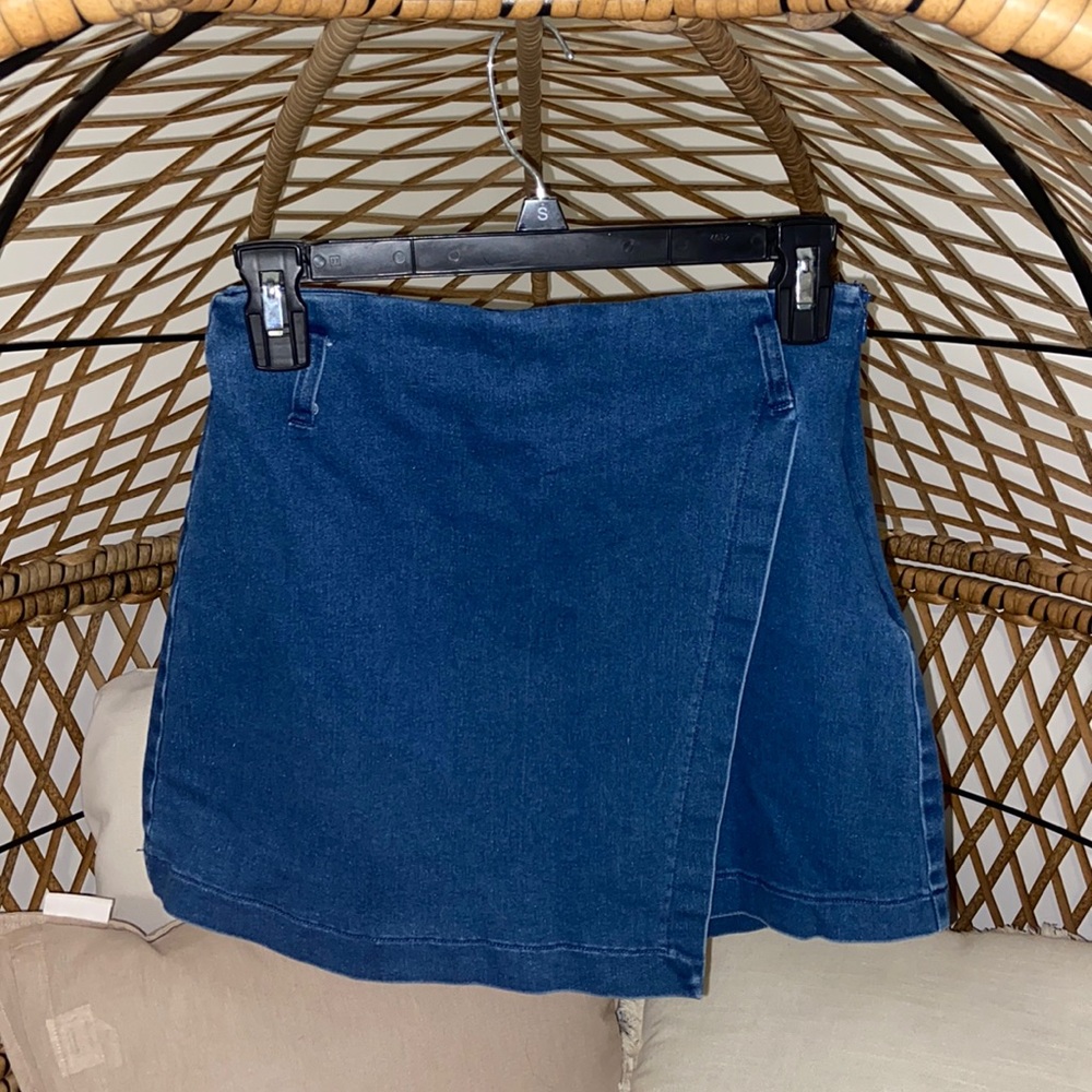 Dark blue “denim” altar’d state skort
